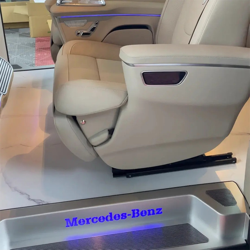 Sửa đổi/nâng cấp sàn nhôm loại máy bay Mercedes-Benz V260, V260L, V300 Vito Sửa đổi/nâng cấp sàn nhôm loại máy bay Mercedes-Benz V260, V260L, V300 Vito